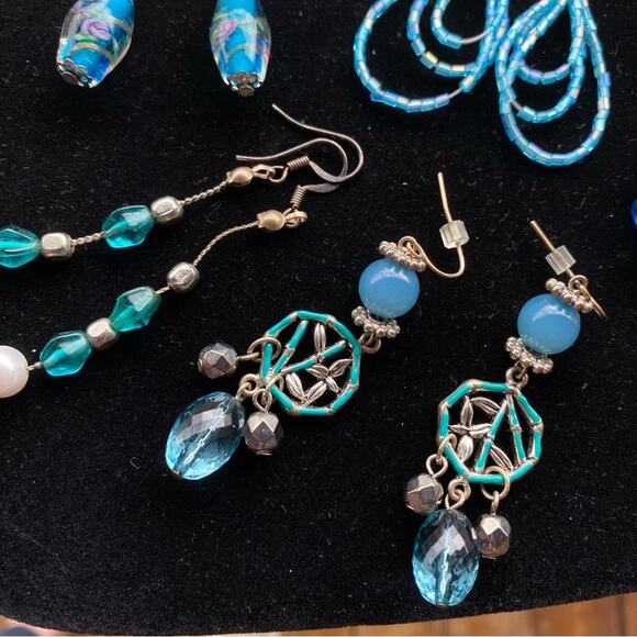 Stunning Turquoise Blue Earrings Set of 5 pc lot Lampwork bead silver tone - Picture 5 of 8